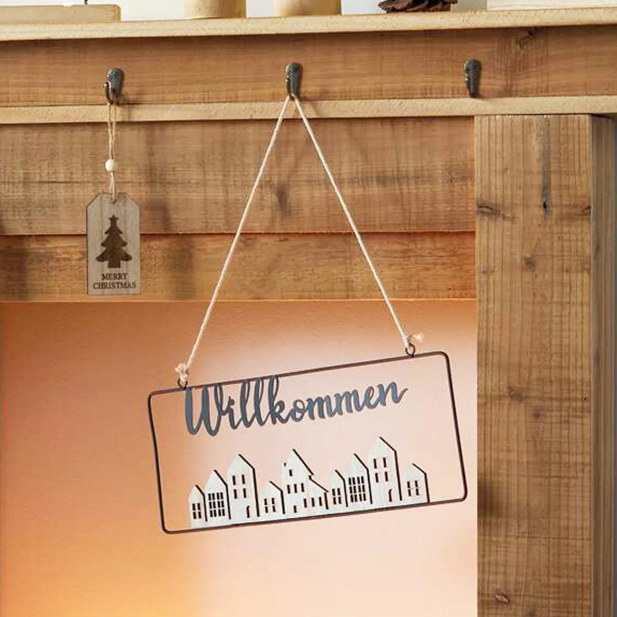 Hänger "Willkommen"  im Frank Flechtwaren Online Shop für Aus dem Häuschen kaufen