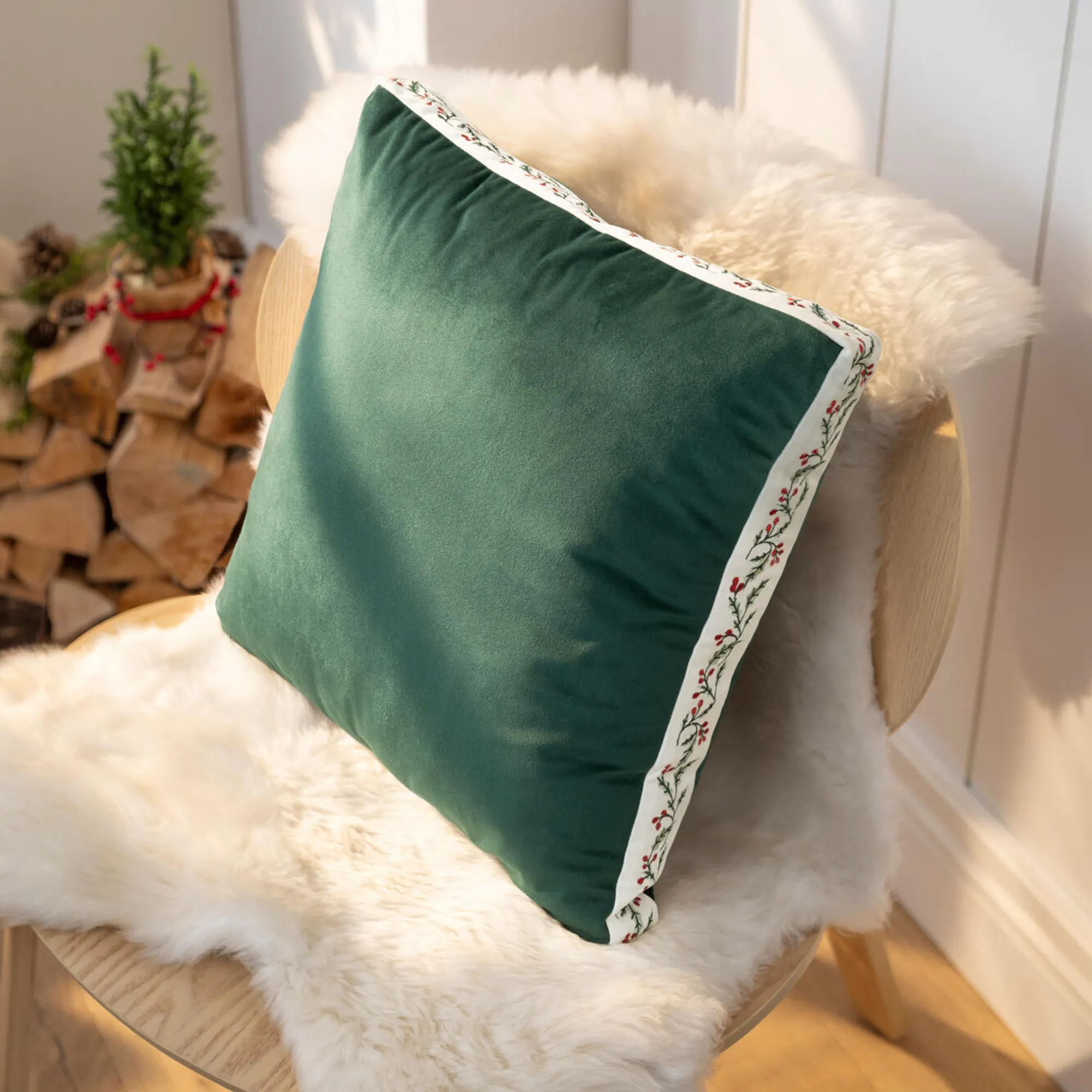 Kissen "Holly Green"  im Frank Flechtwaren Online Shop kaufen