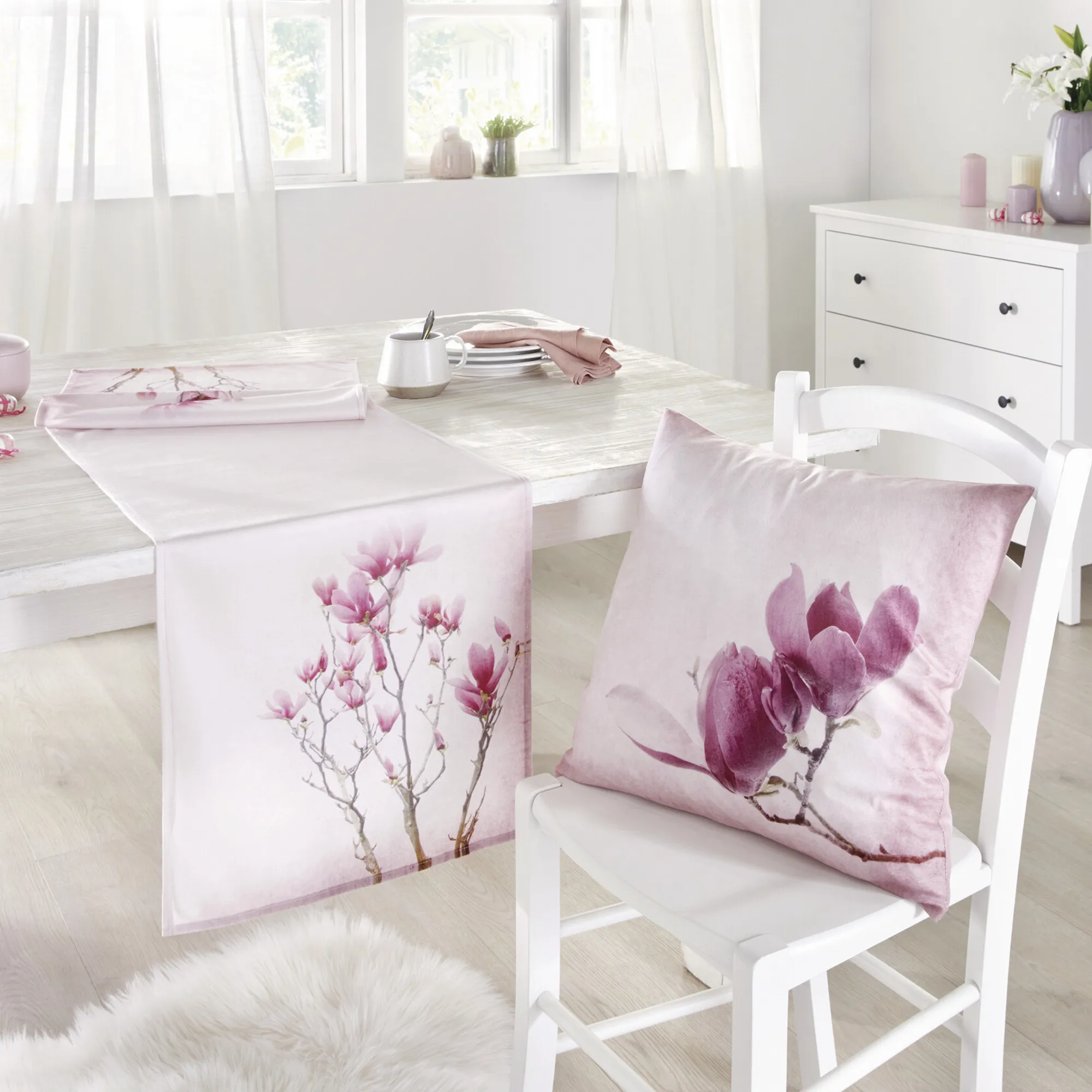 Kissenhülle "Tulpenmagnolie"  im Frank Flechtwaren Online Shop kaufen