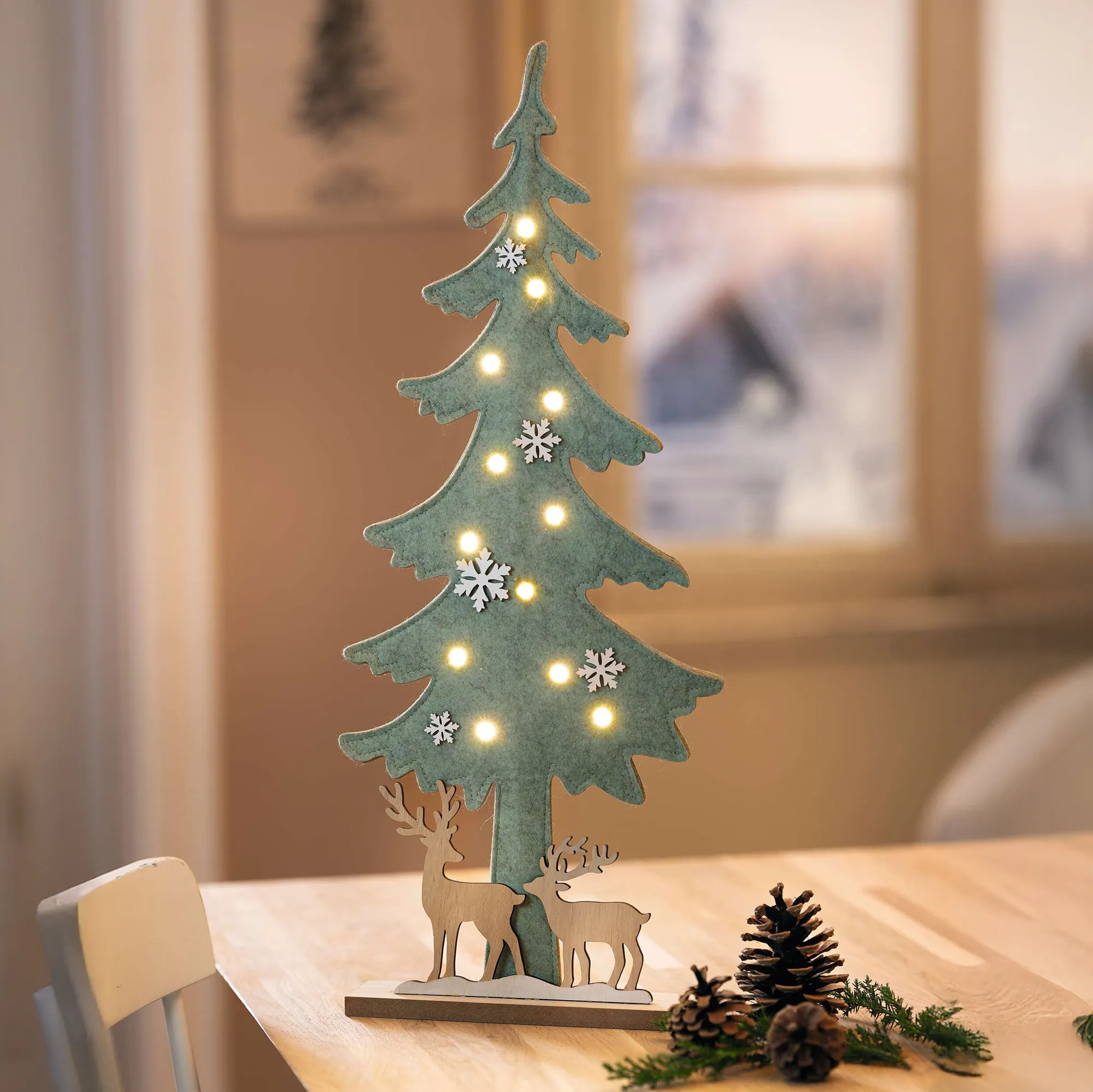 LED-Tanne "Rentier"  im Frank Flechtwaren Online Shop kaufen