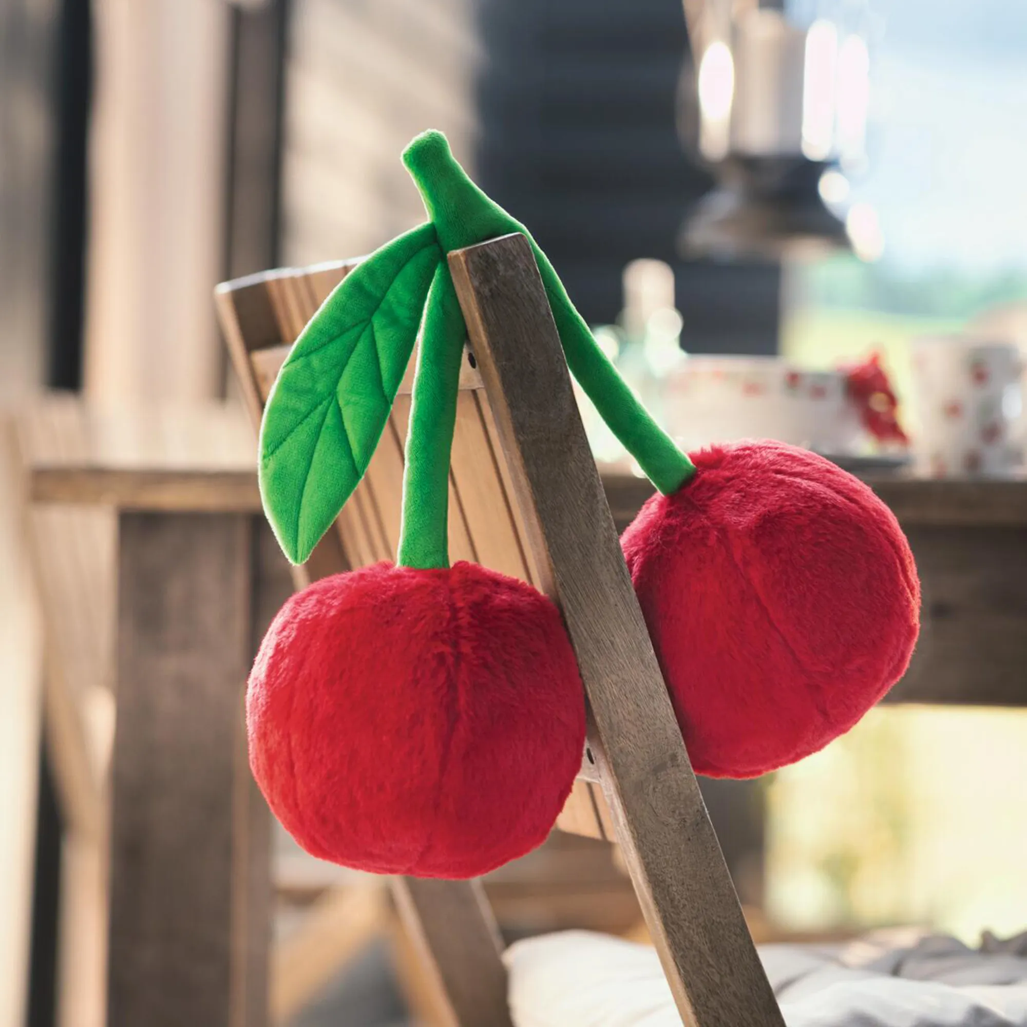 Plüschdeko "Cherry"  im Frank Flechtwaren Online Shop kaufen