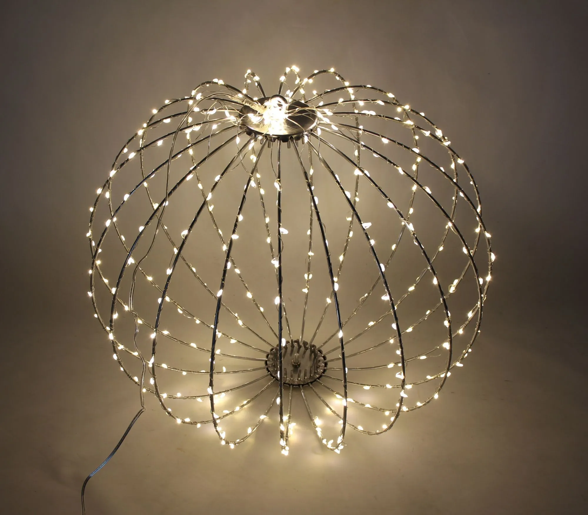 LED-Kugel "Shine", groß  im Frank Flechtwaren Online Shop für LED-Beleuchtung kaufen