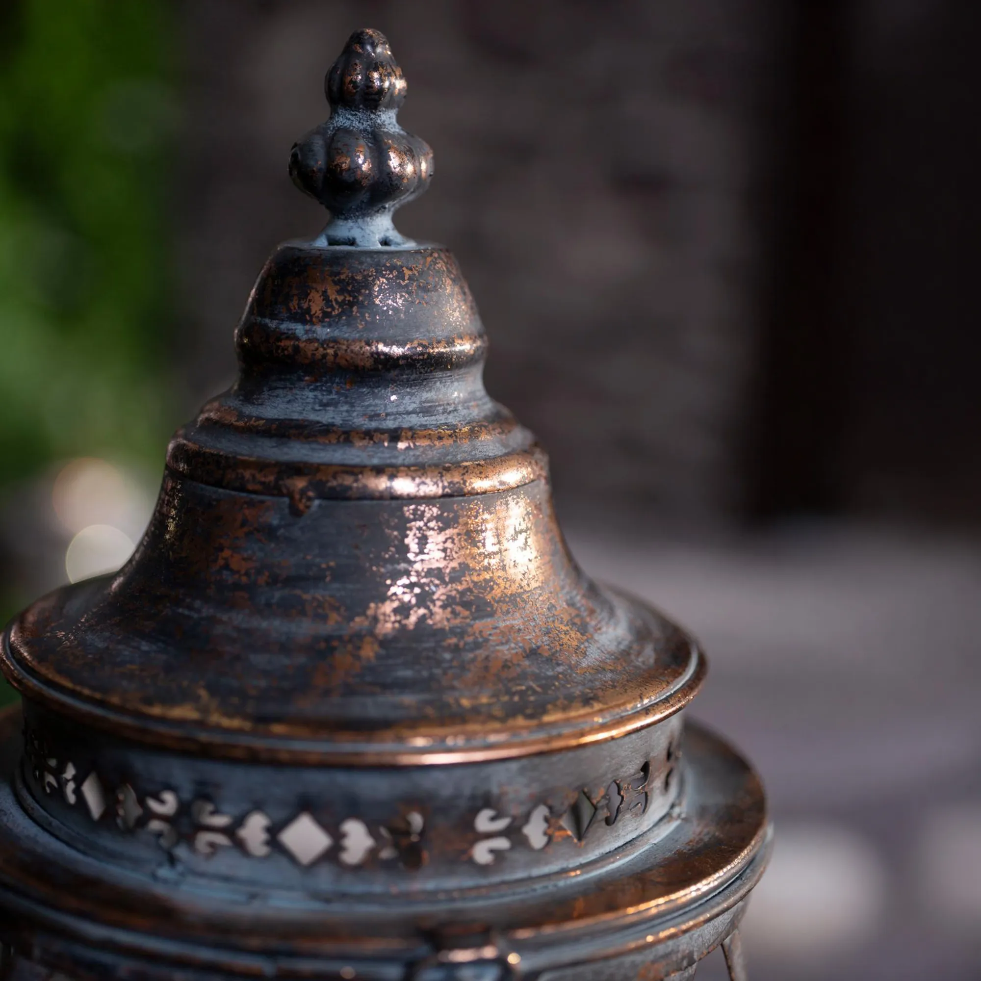 Stand-Laterne "Metallic Vintage"  im Frank Flechtwaren Online Shop für Vintage-Flair im Weihnachtsgarten kaufen