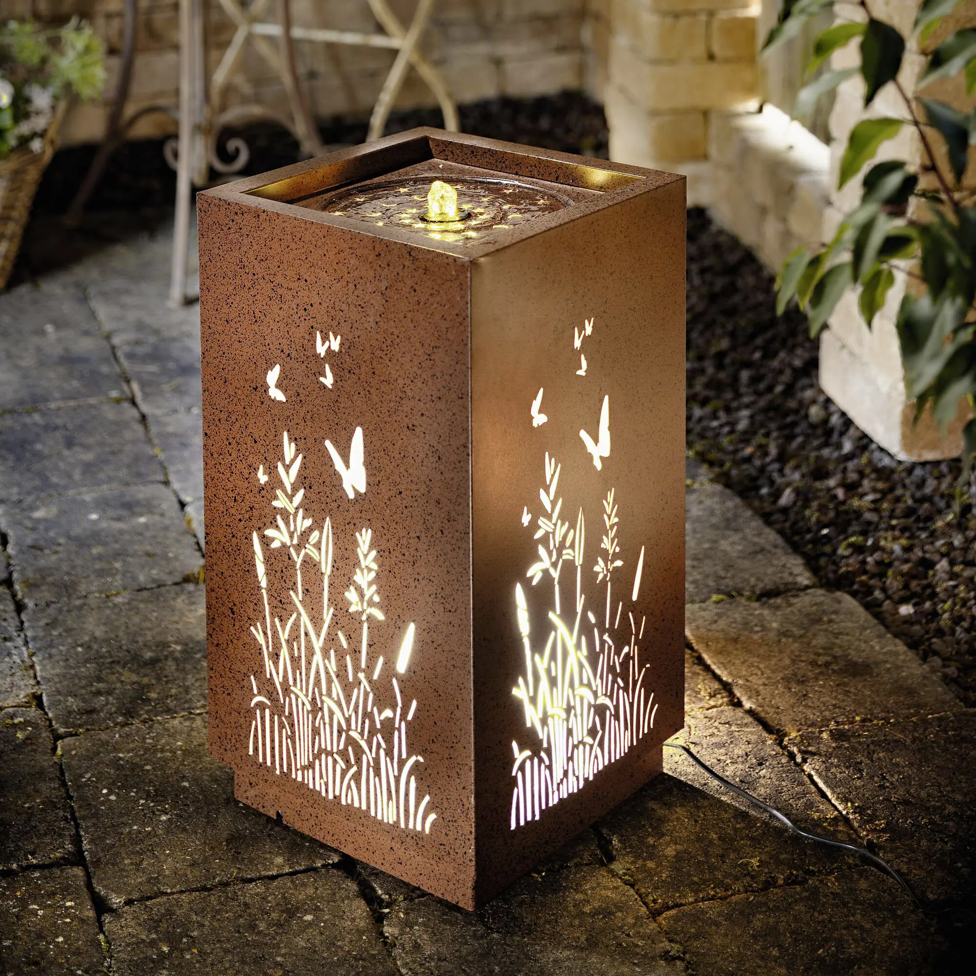 LED-Brunnen "Blumenwiese"  im Frank Flechtwaren Online Shop kaufen