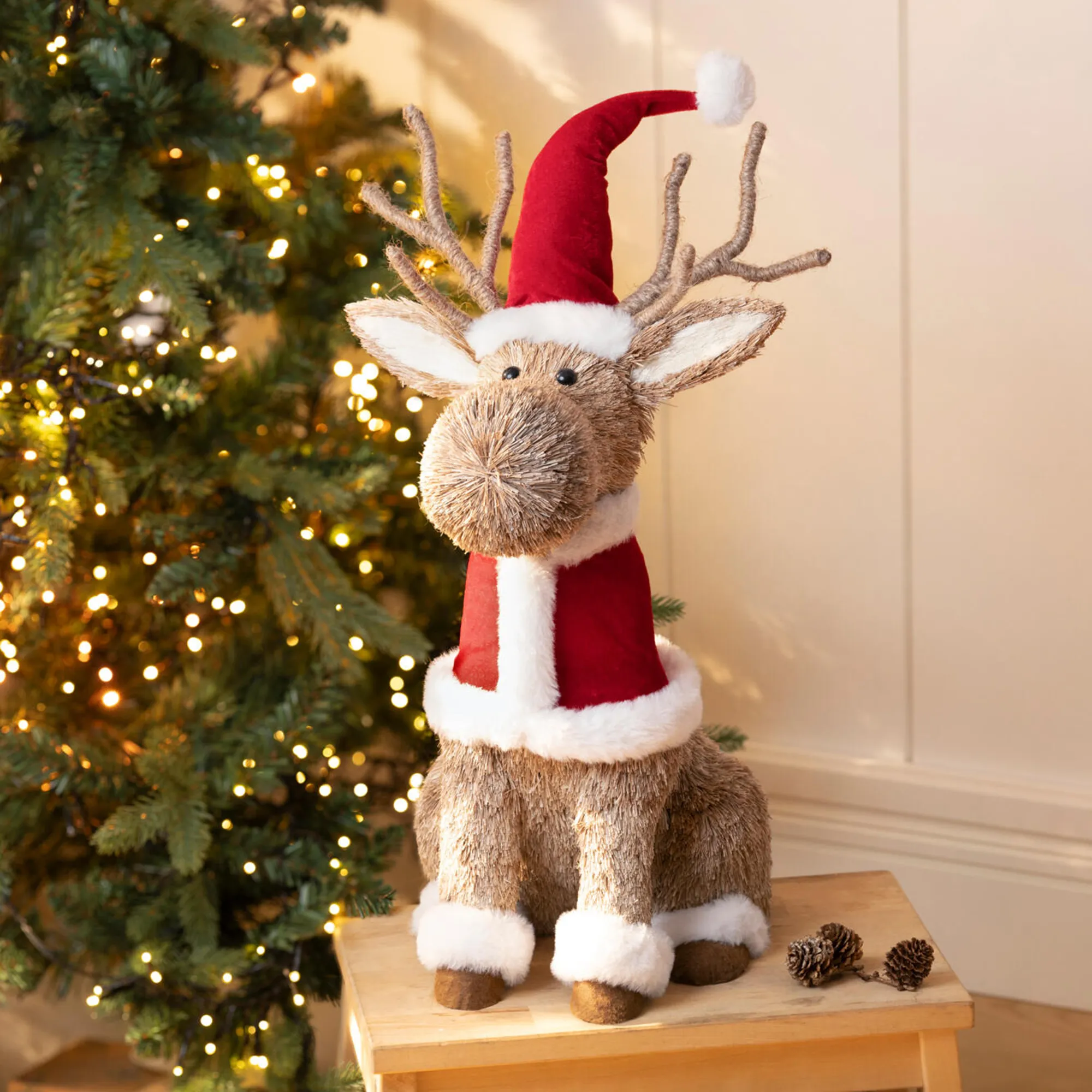 Deko-Figur "Santa's Deer"  im Frank Flechtwaren Online Shop kaufen