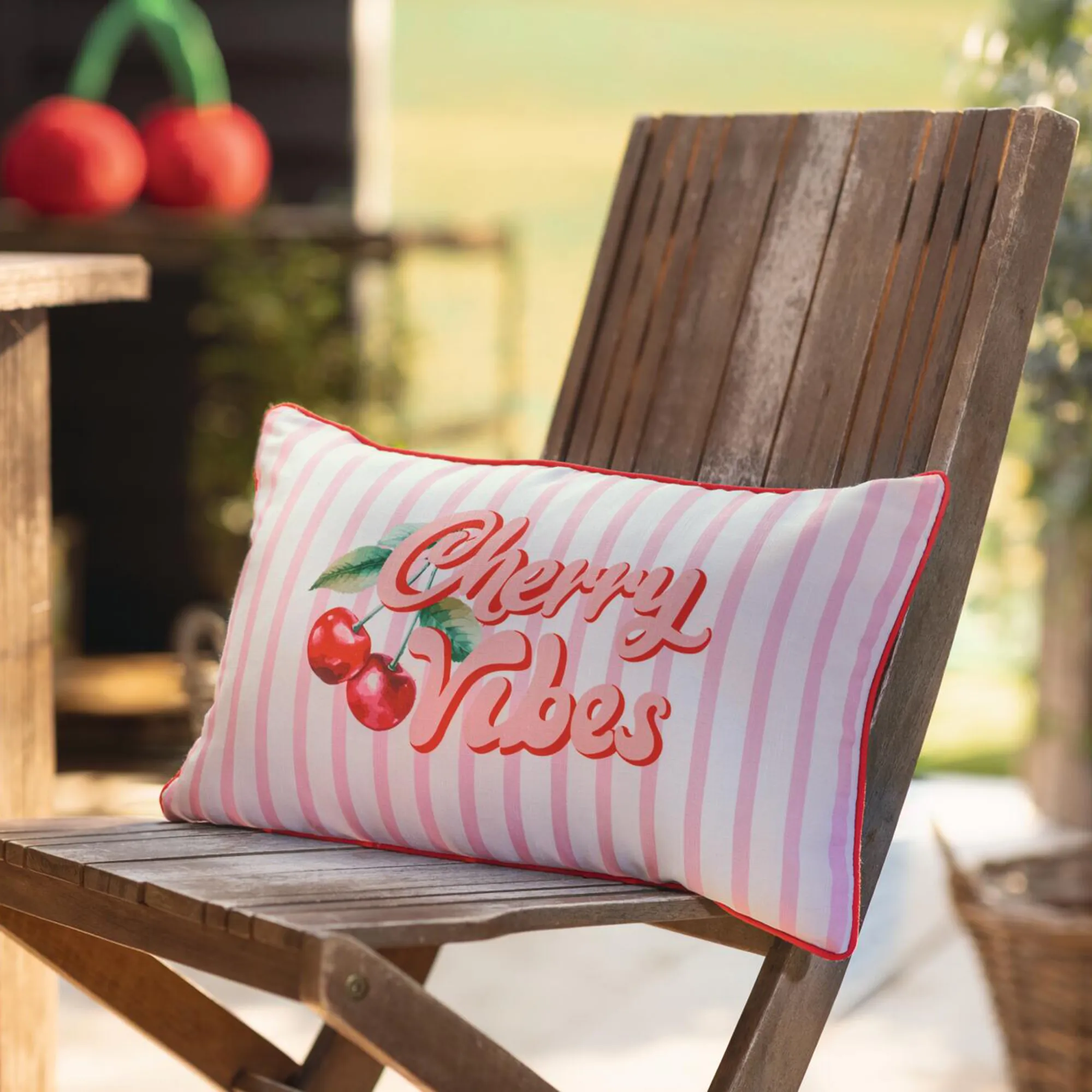 Kissenhülle "Cherry Vibes"  im Frank Flechtwaren Online Shop kaufen