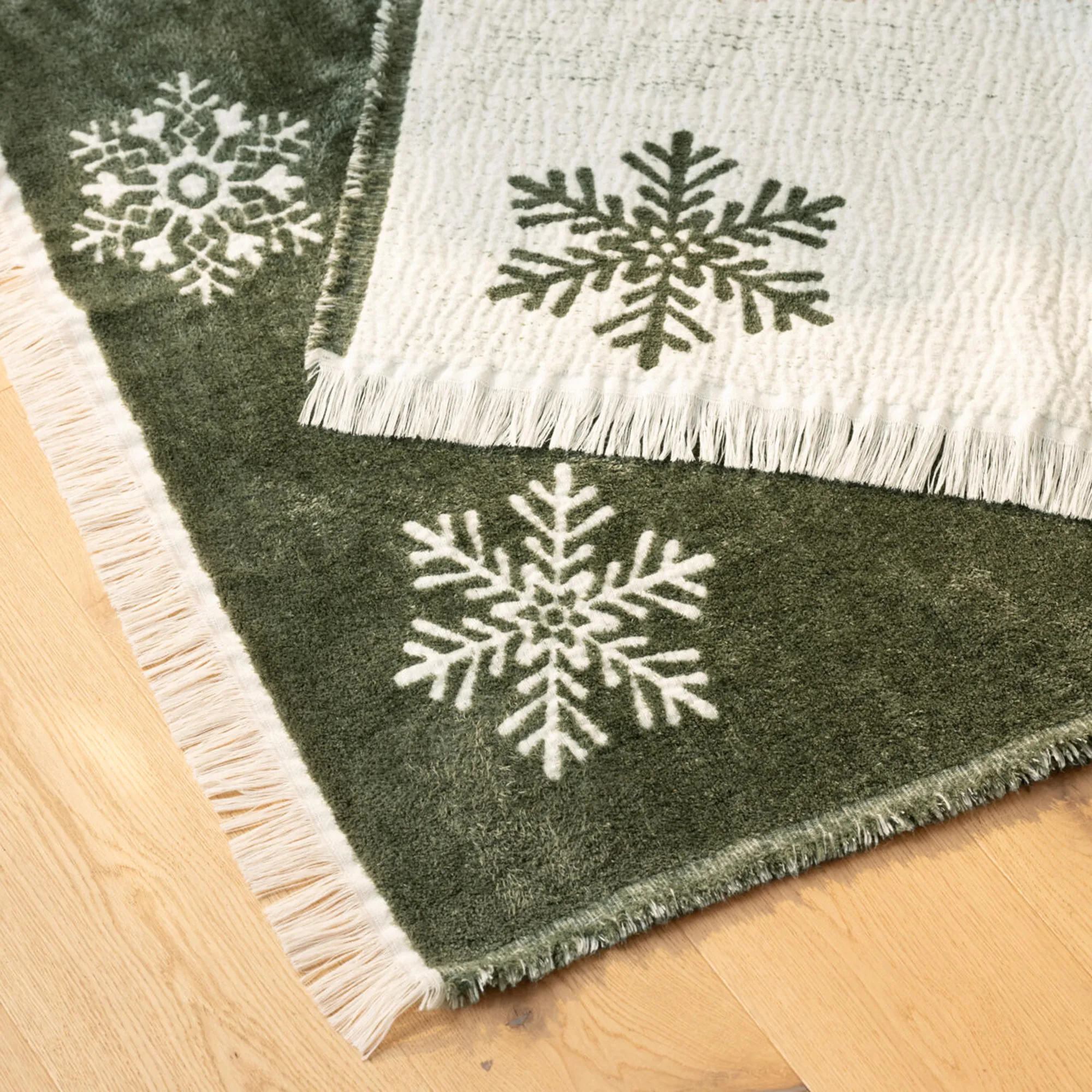 Kuscheldecke "Schneeflocken"  im Frank Flechtwaren Online Shop für Decken &amp; Kuscheldecken kaufen