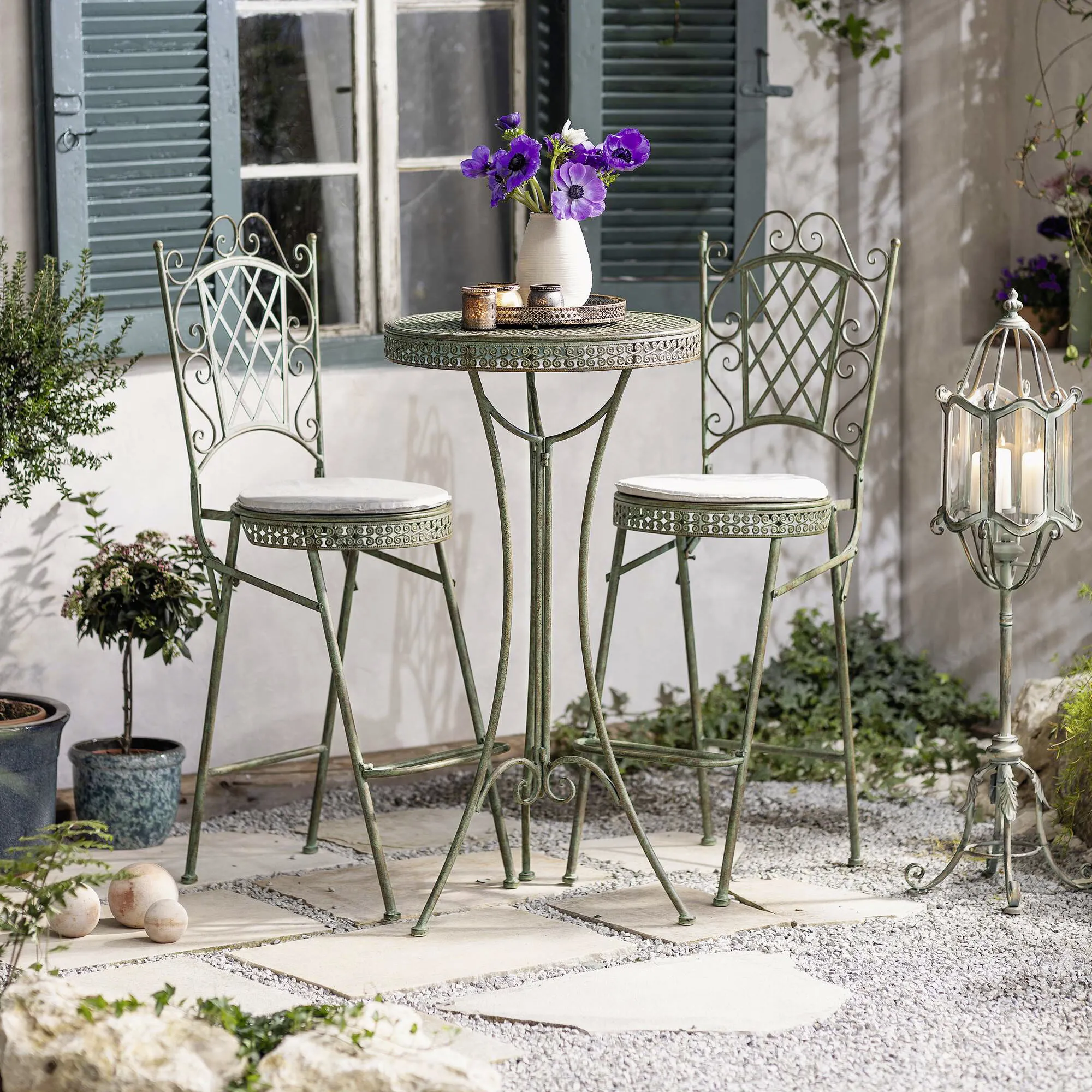 Hoher Gartentisch "Ornamente"  im Frank Flechtwaren Online Shop kaufen