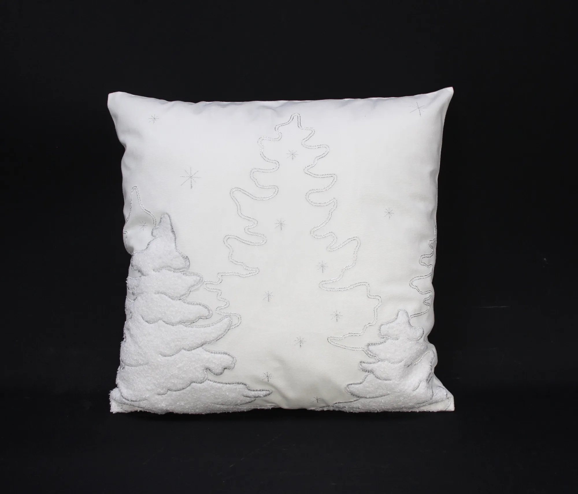 Kissenhülle "Silver Tree"  im Frank Flechtwaren Online Shop für Weihnachtliche Kissen &amp; Kissenhüllen kaufen