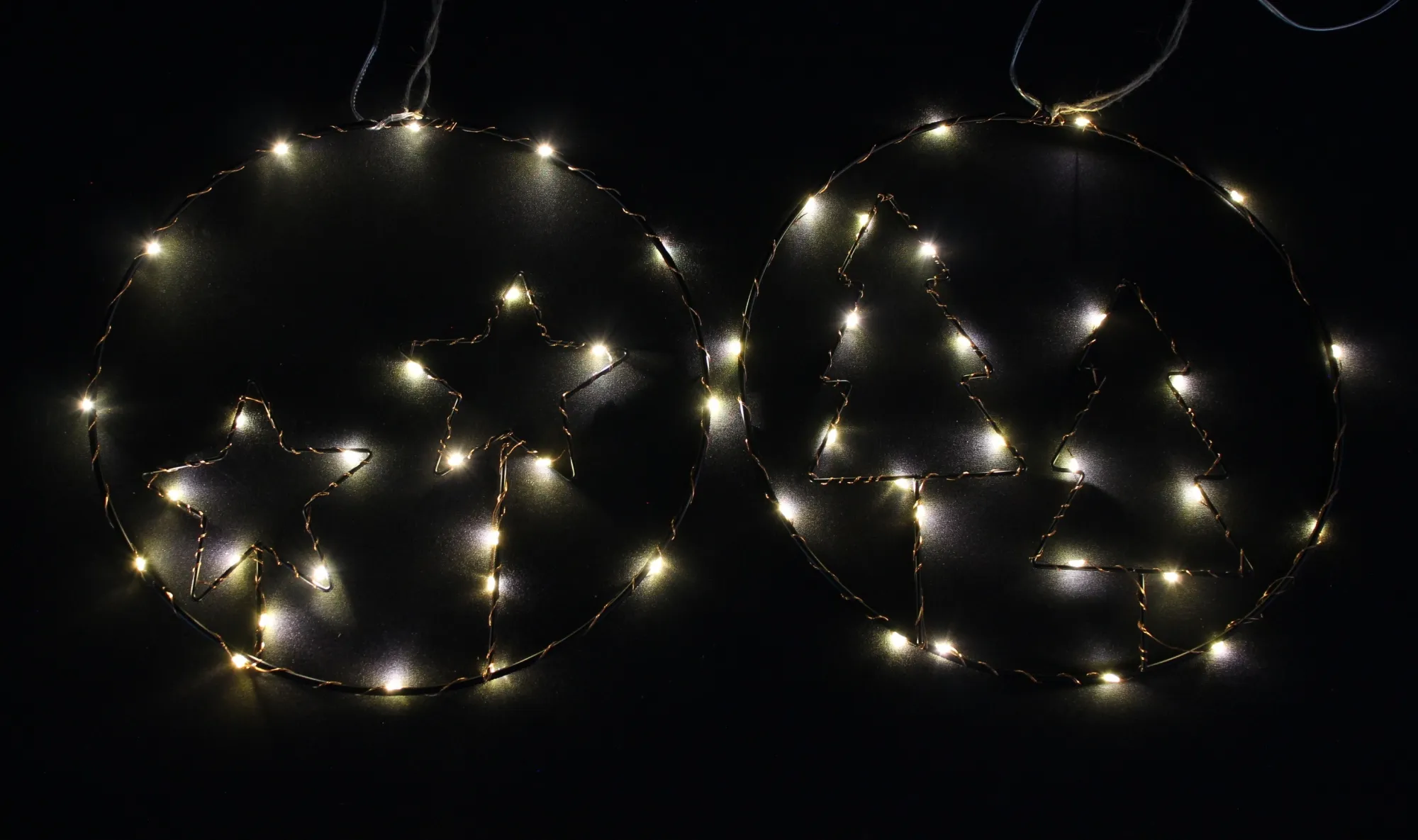 LED-Hänger "Sterne &amp; Tannen", 2er Set  im Frank Flechtwaren Online Shop für Dekohänger  kaufen