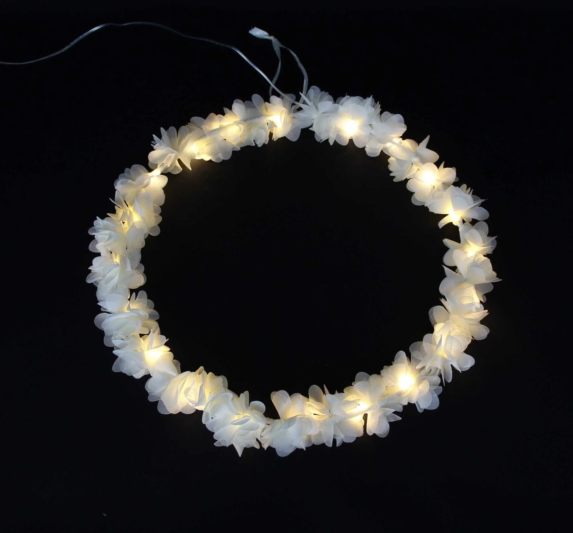 LED-Hänger "Blütenring"  im Frank Flechtwaren Online Shop für Österliche Dekohänger kaufen