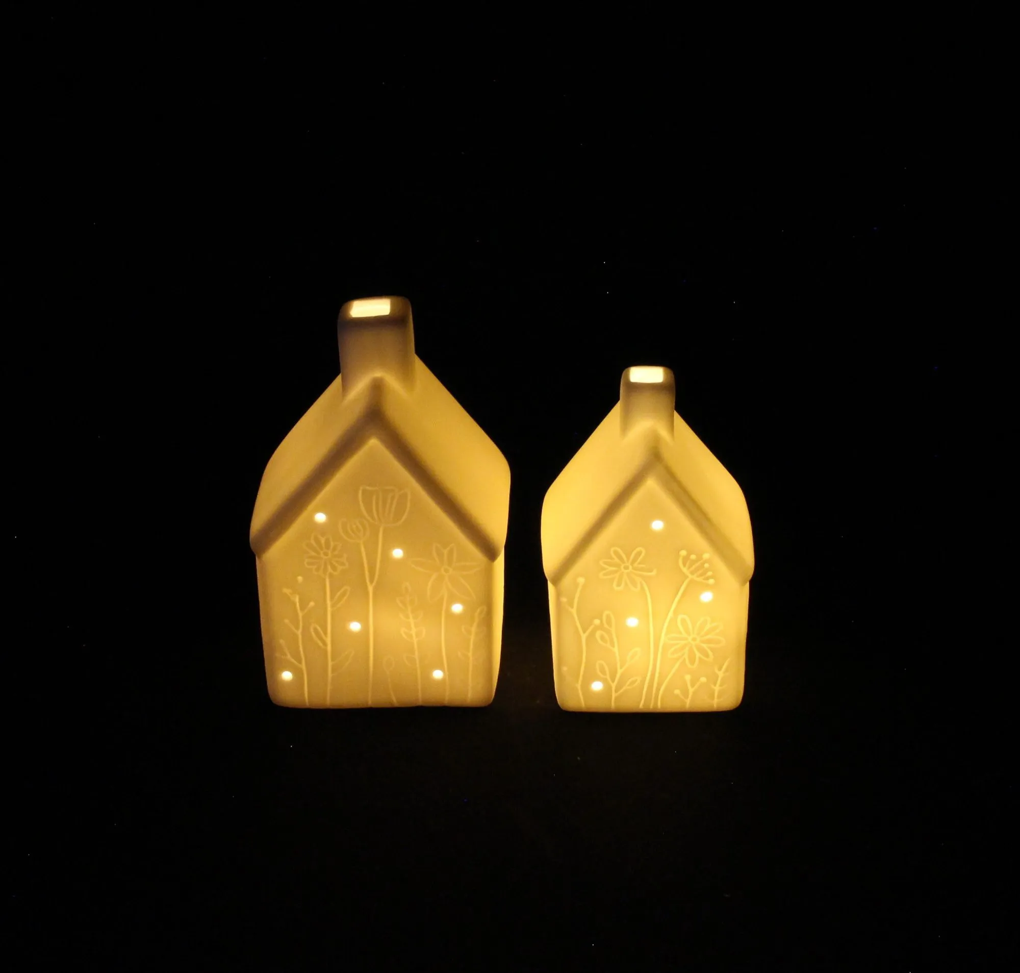LED-Haus "Blumenwiese", 2er Set  im Frank Flechtwaren Online Shop für LED-Dekoobjekte kaufen