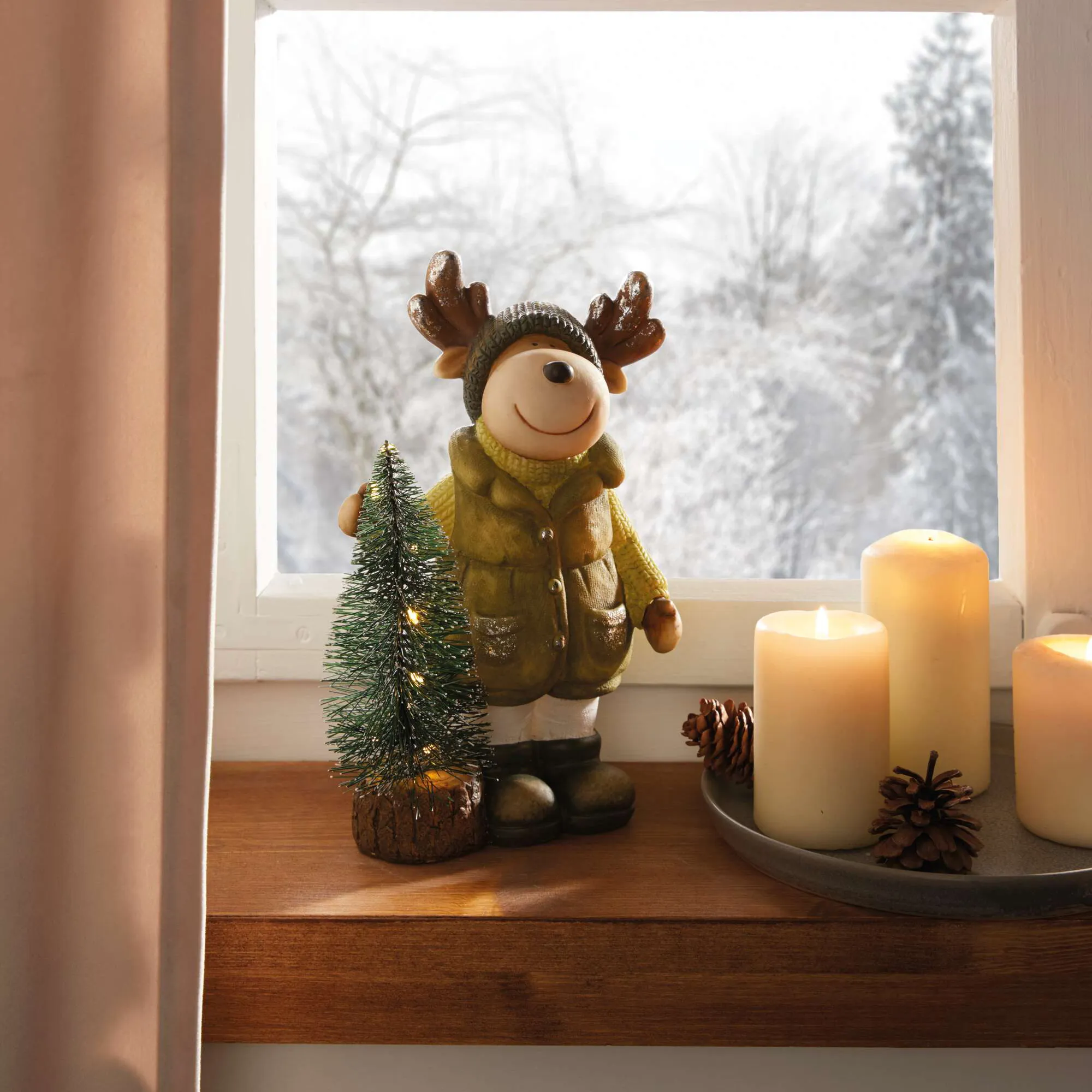LED-Elch "Tannenbaum"  im Frank Flechtwaren Online Shop für Tannenbäume kaufen