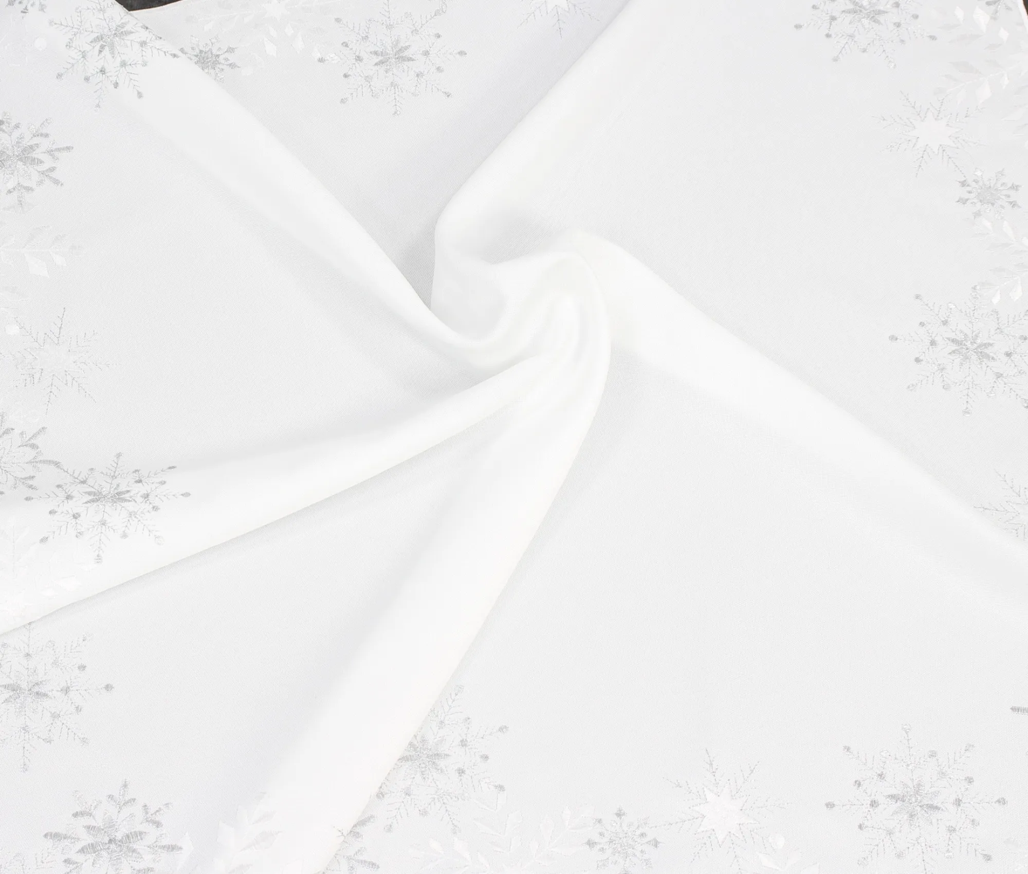 Tischdecke "Schneezauber"  im Frank Flechtwaren Online Shop für Weihnachtliche Tischwäsche kaufen