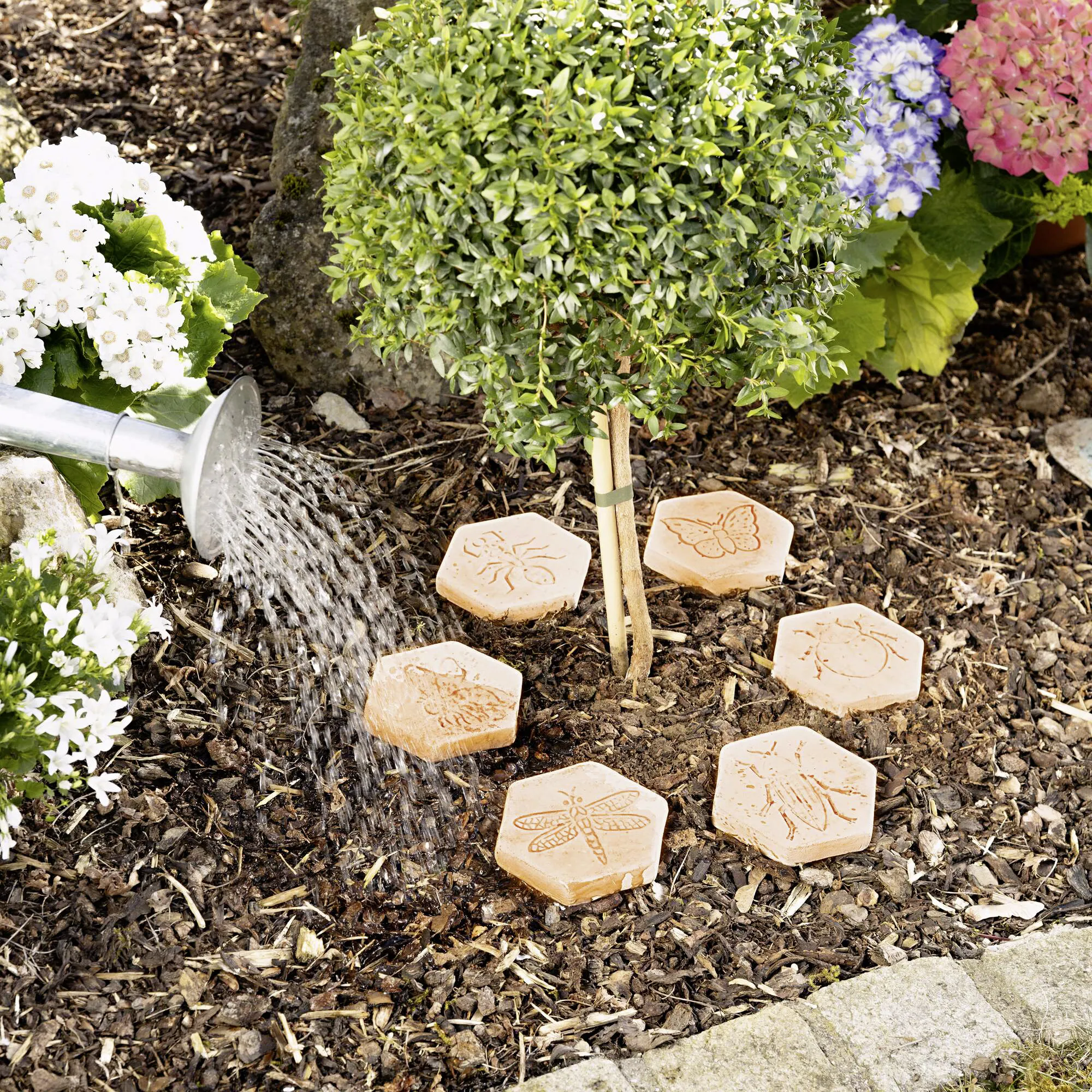 Pflanzenverdunstungsschutz "Gartenliebe", 6er Set  im Frank Flechtwaren Online Shop für Pflanztöpfe kaufen