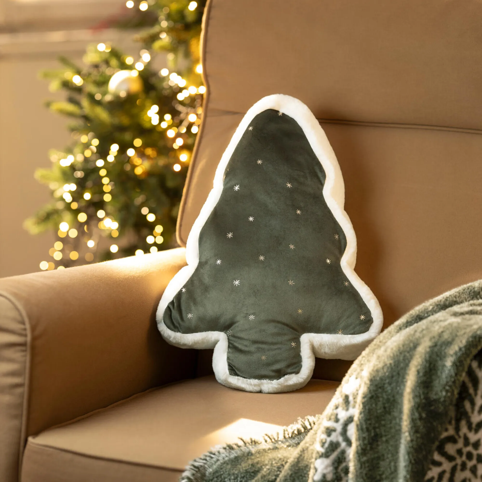 Deko-Kissen "Weihnachtsbaum"  im Frank Flechtwaren Online Shop kaufen